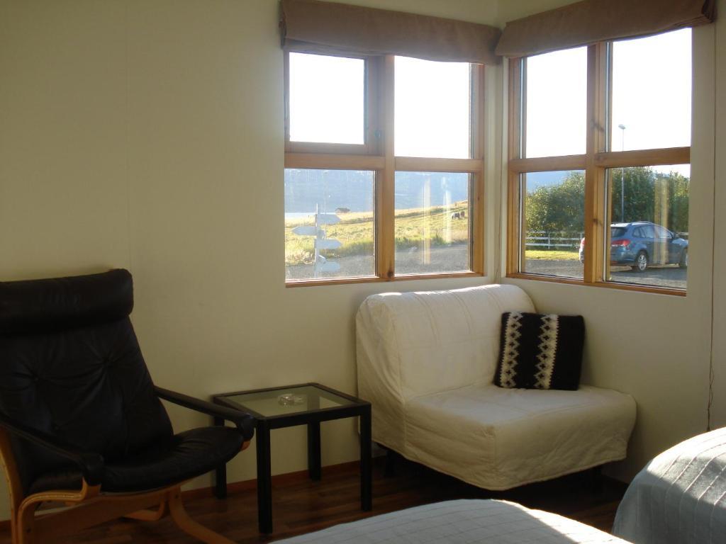 Guesthouse Petursborg Akureyri Cameră foto